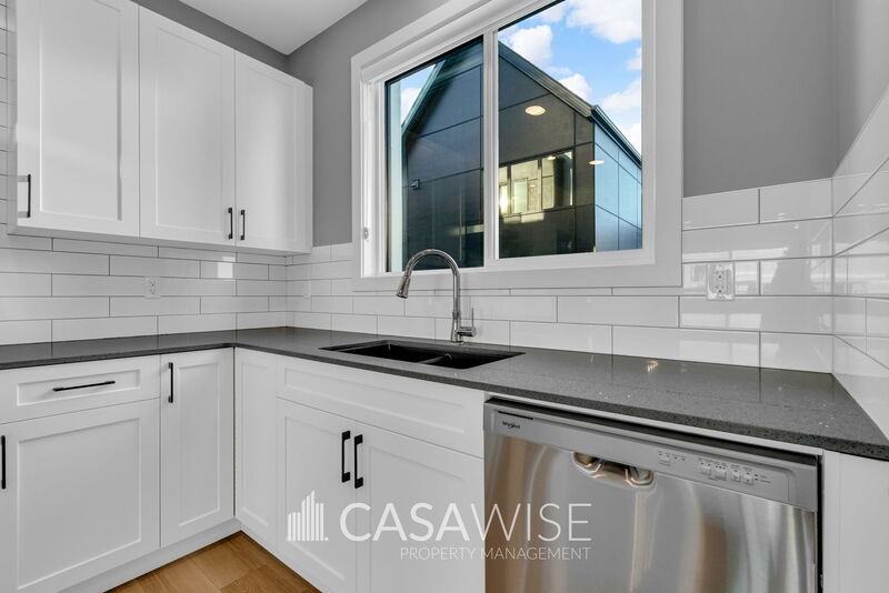 6714 Alpha Blvd Nw #MAIN - Photo 4 of 26