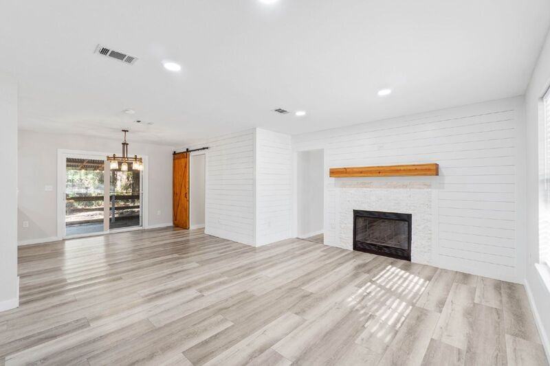 4744 Young Rd - Photo 4 of 32