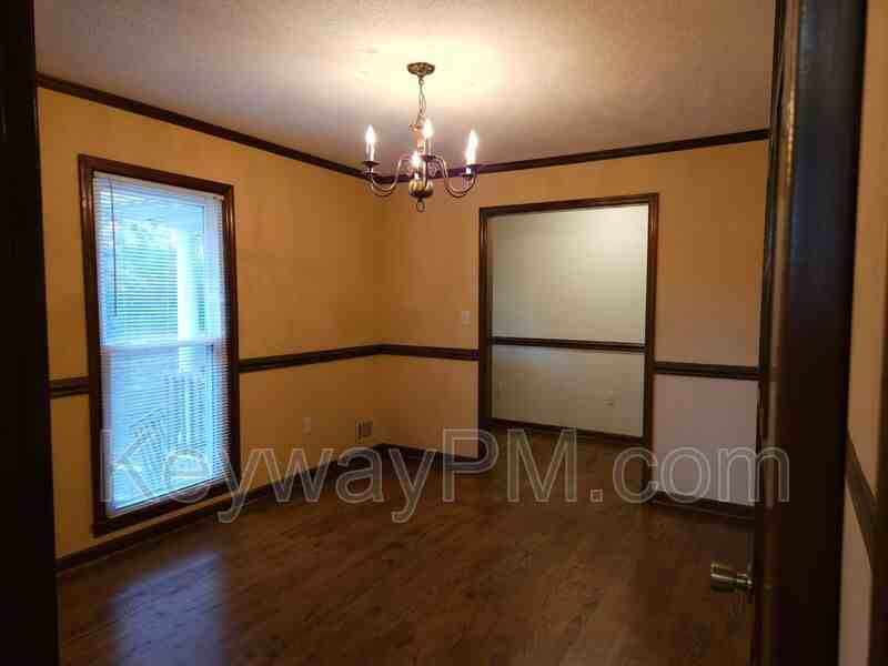 299 Woodland Dr - Photo 6 of 22