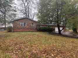 featured image of 624 Cherry Wood Dr