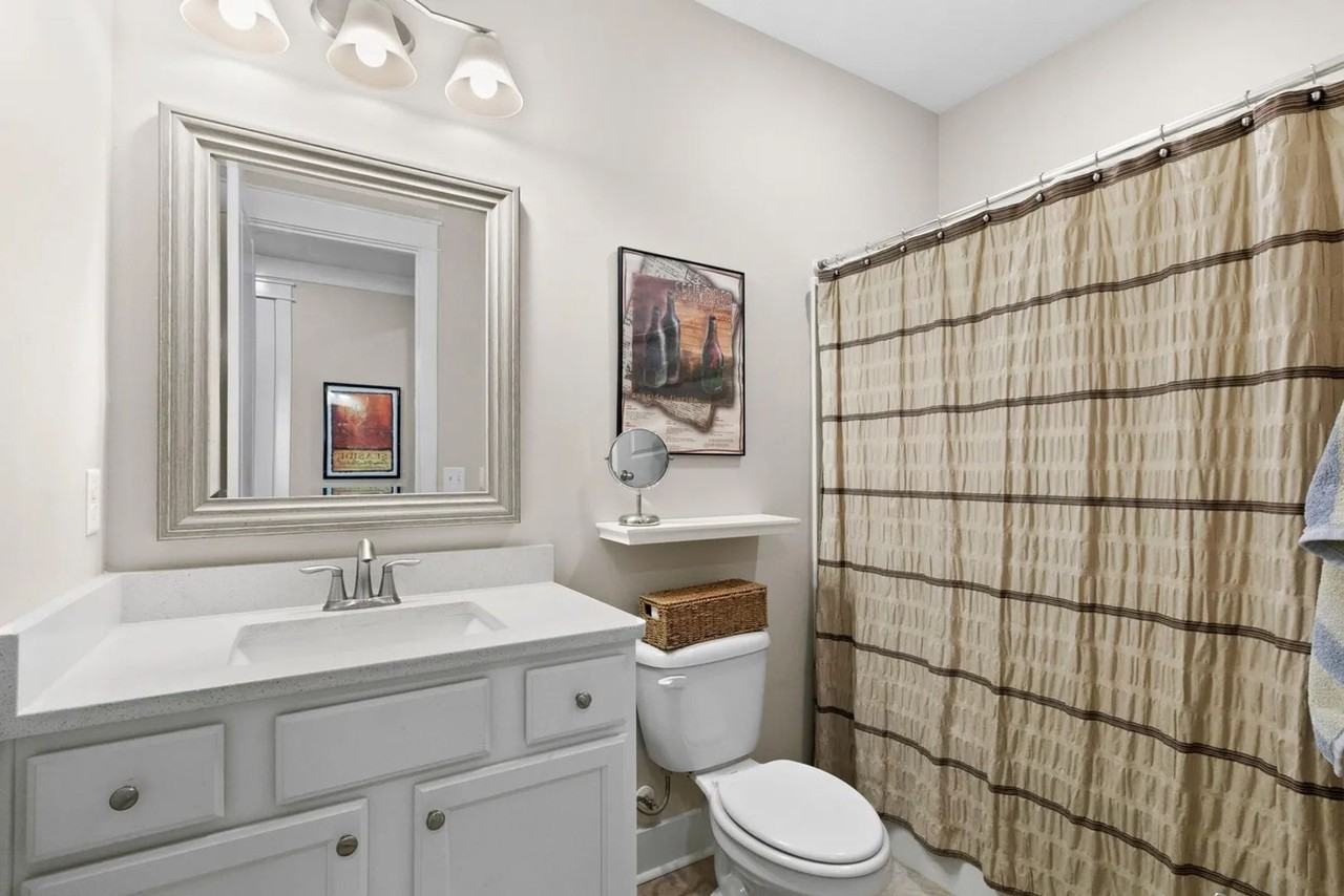 430 Warren Bayou Ln - Photo 2 of 32