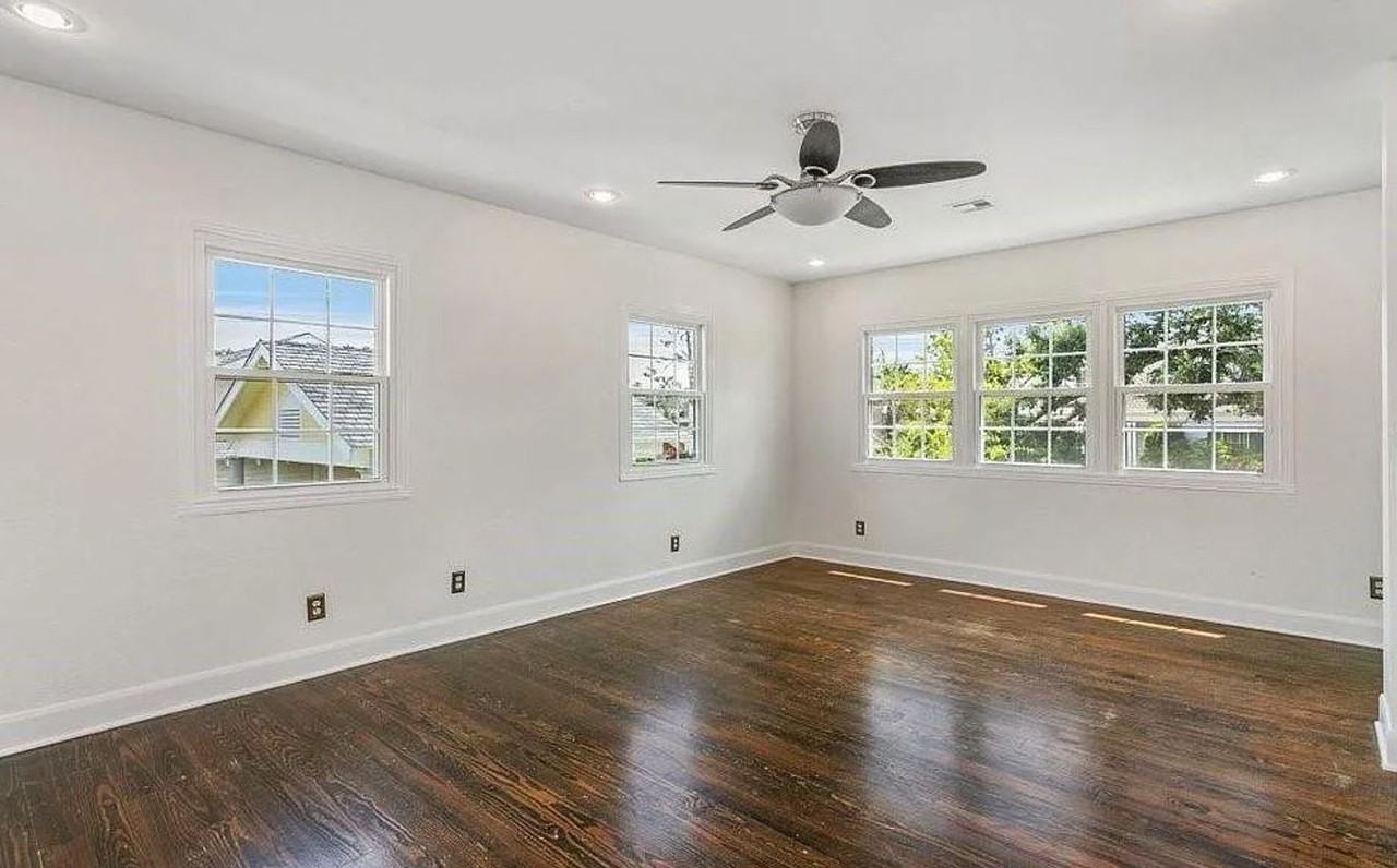 110 Pithon St - Photo 3 of 14