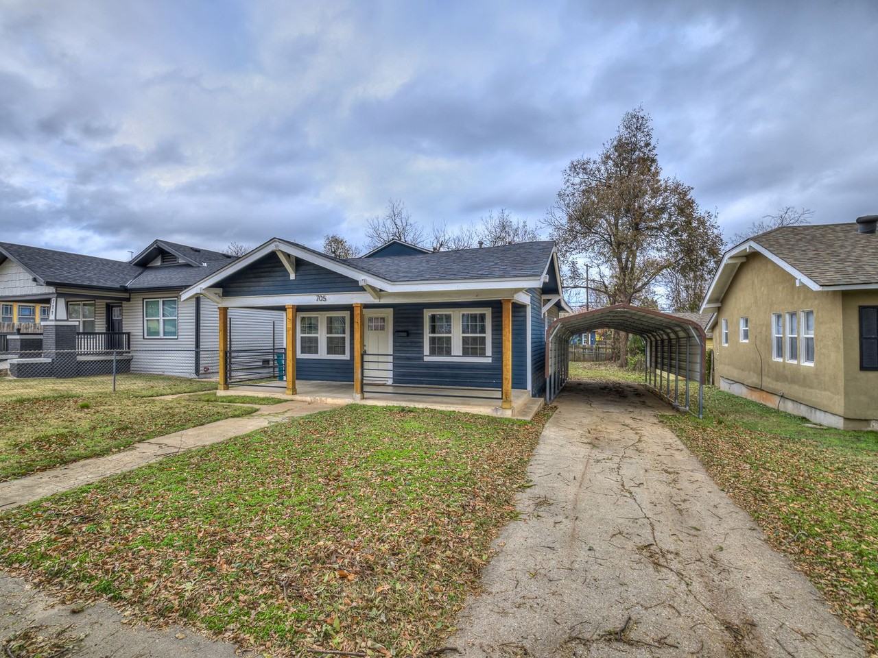 705 Northwest 34th Street - Photo 3 of 26