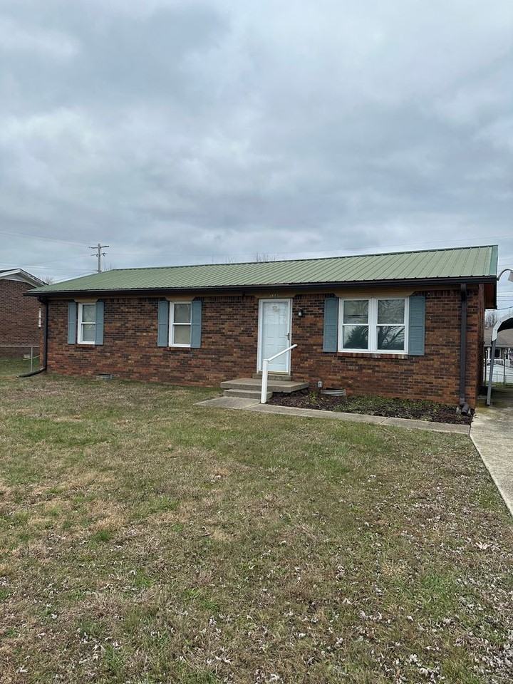 108 Cherrywood Dr - Photo 2 of 17