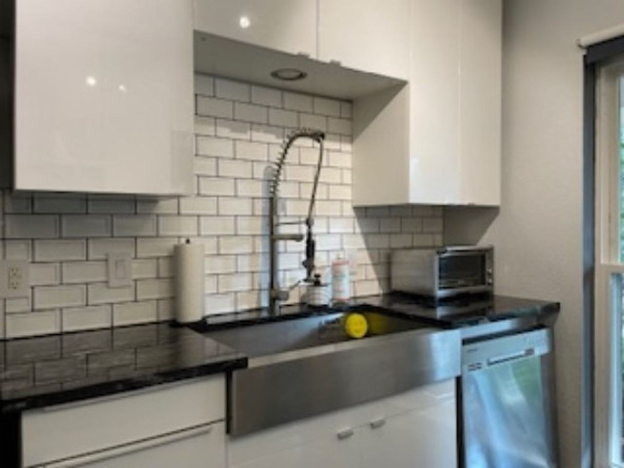 8455 Justin Ave - Photo 6 of 19