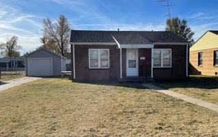 featured image of 3121 24th St