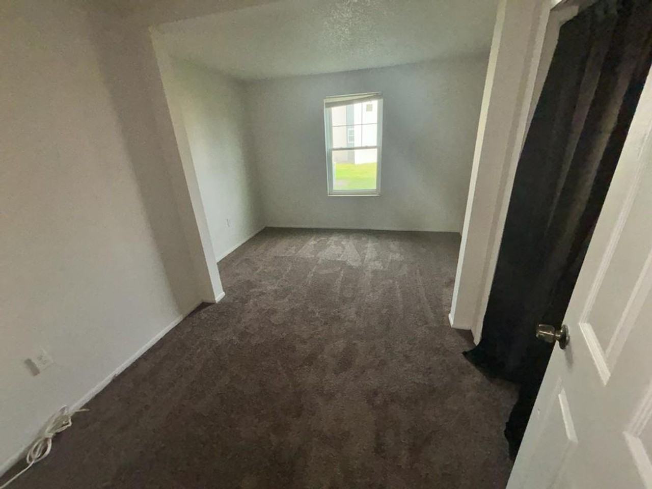 834 Sky Lake Cir #B - Photo 6 of 9