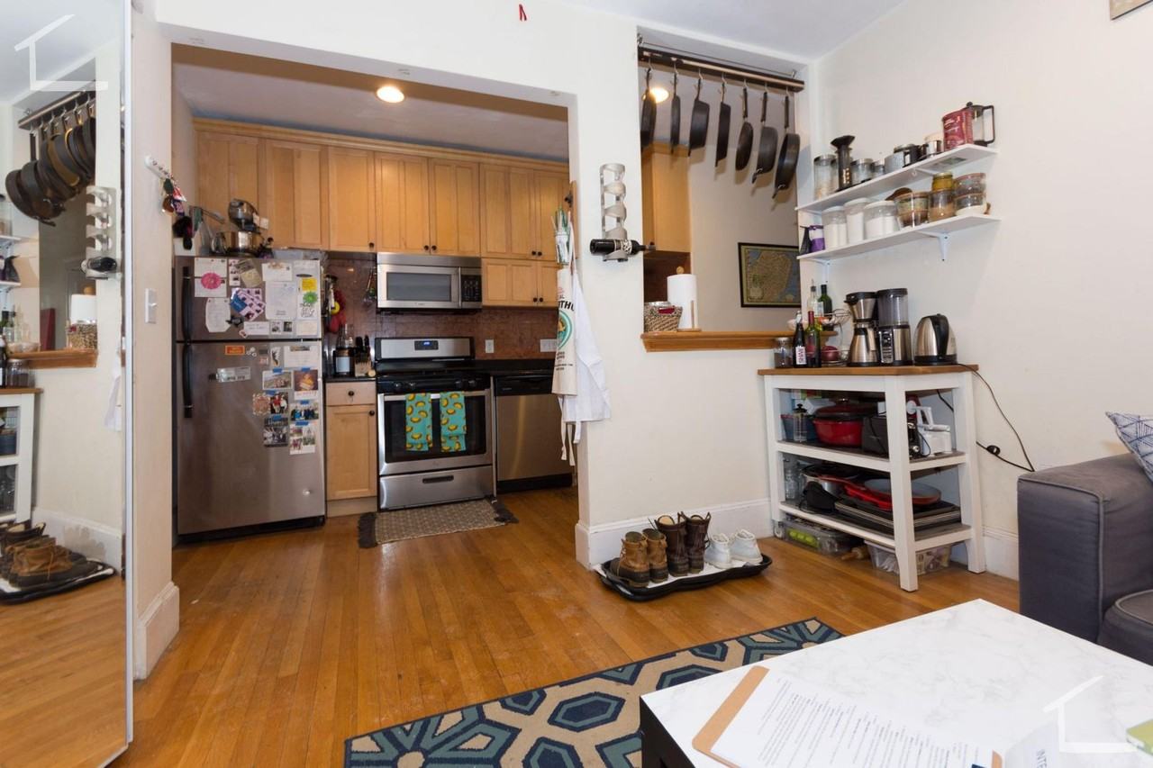 69 Babcock Street - Photo 2 of 8