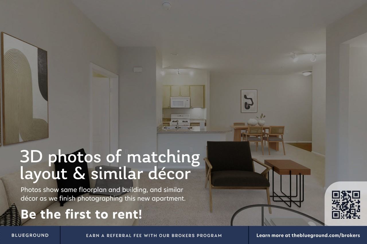 1571 Flynn Road - Photo 4 of 26