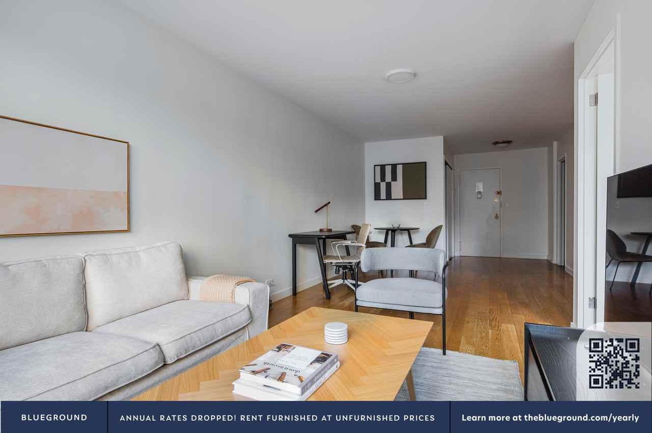 145 4th Avenue - Photo 4 of 23