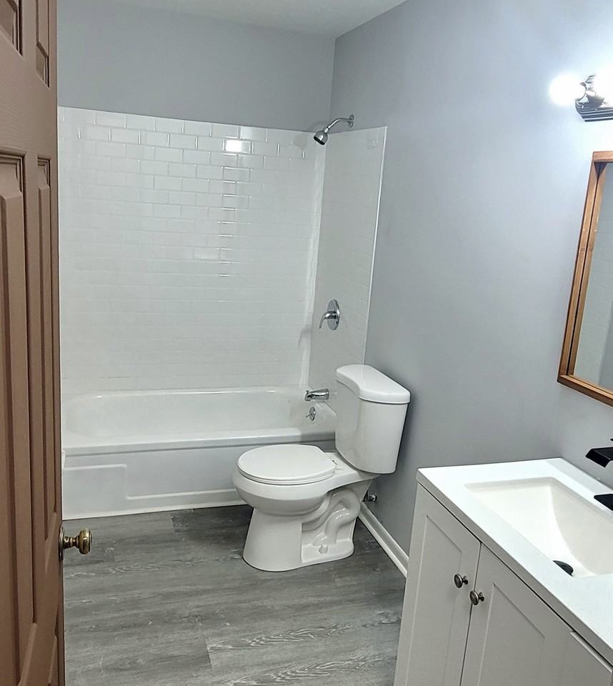 156 Breckenridge Dr #1 - Photo 3 of 13