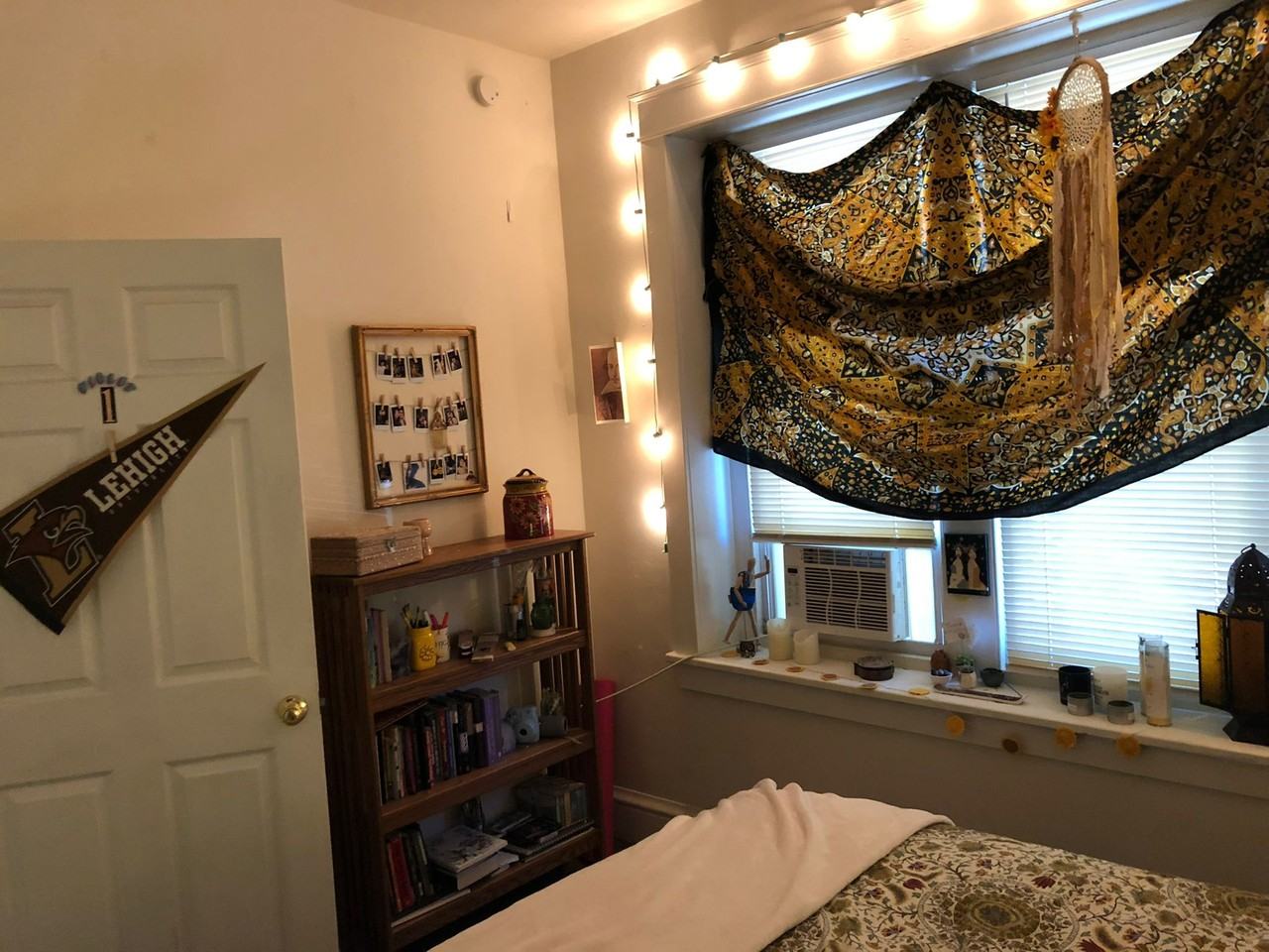 435 Montclair Ave - Photo 6 of 10