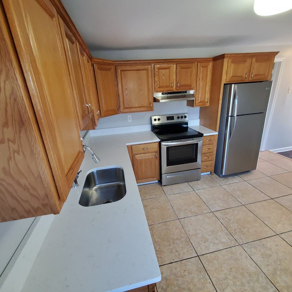 58 Pulaski St #3 - Photo 3 of 19