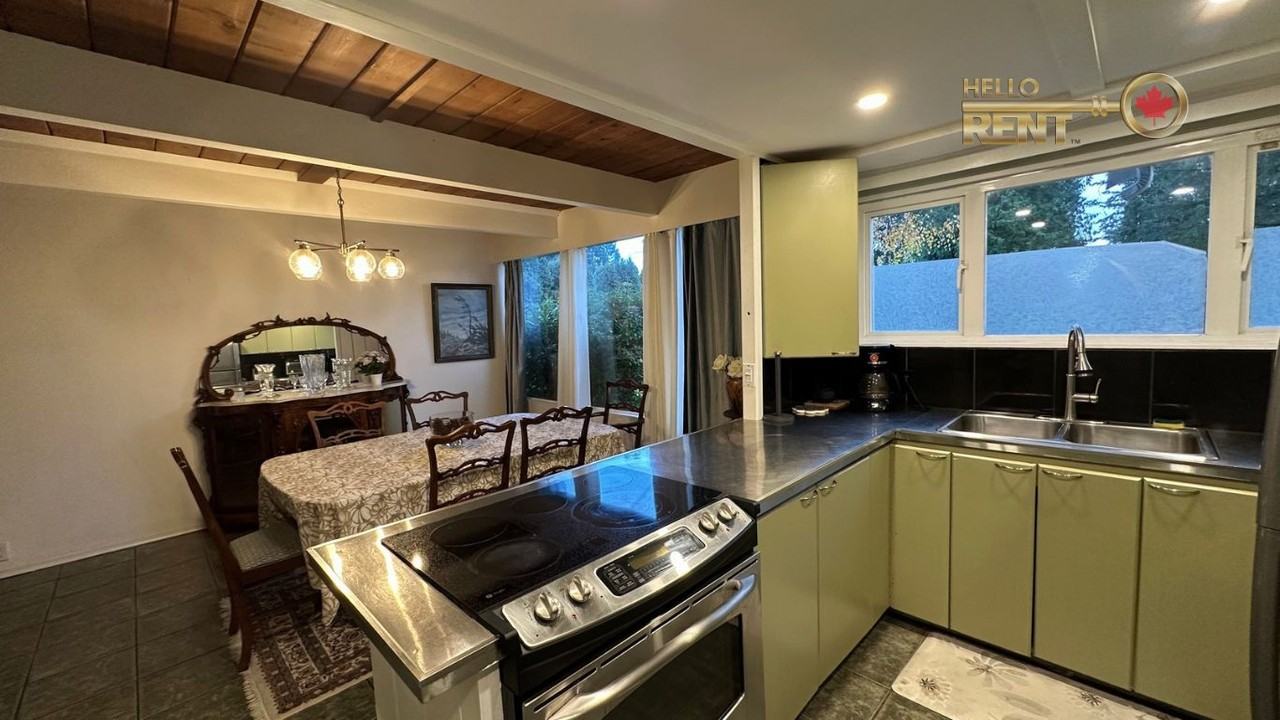 640 East Queens Road - Photo 3 of 24