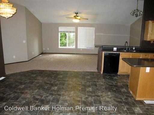 14009 Meadowbrook Ln - Photo 3 of 13