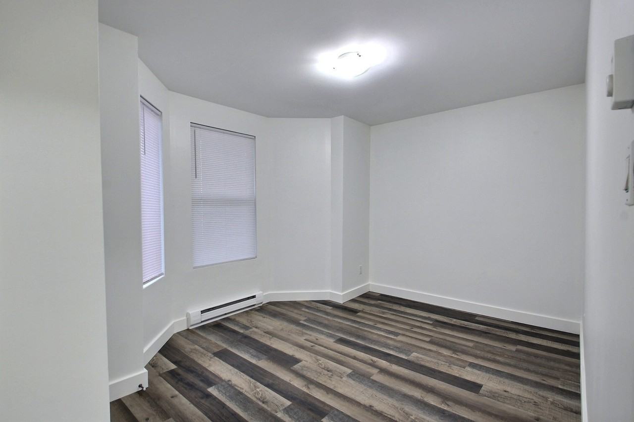142 Alma St #A - Photo 5 of 7