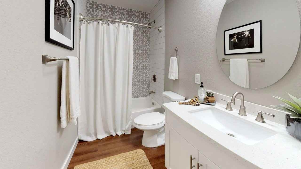 The Kentucky - Photo 6 of 6