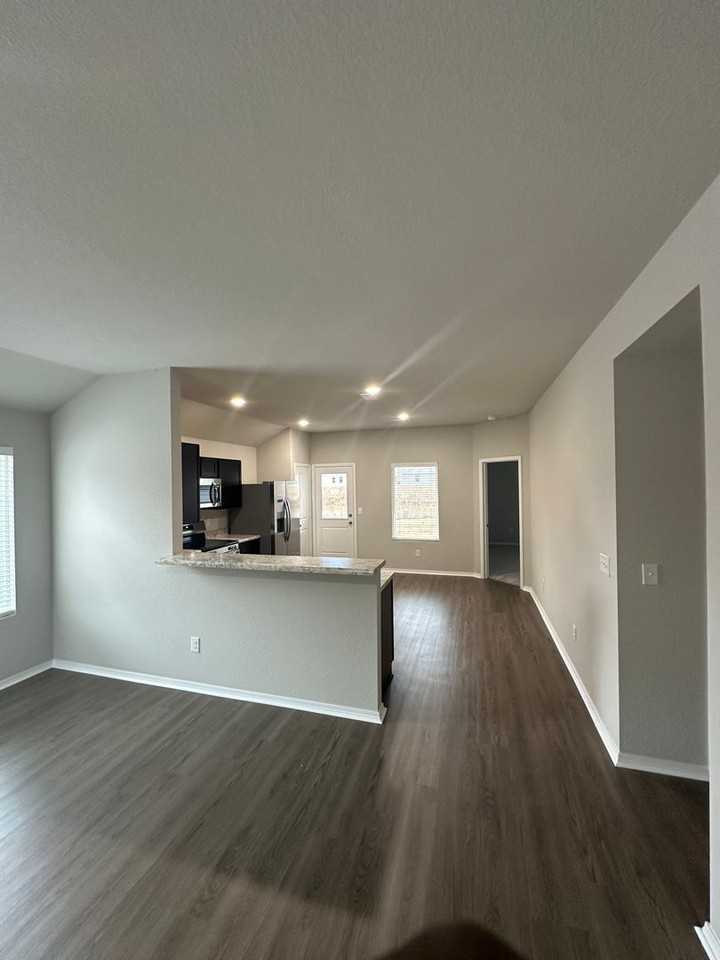 3275 E Main St - Photo 6 of 19