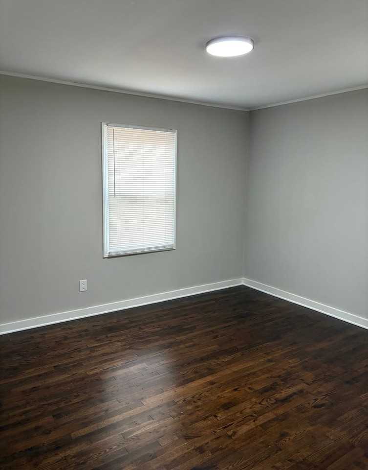 3051 Sandlewood Rd - Photo 5 of 10