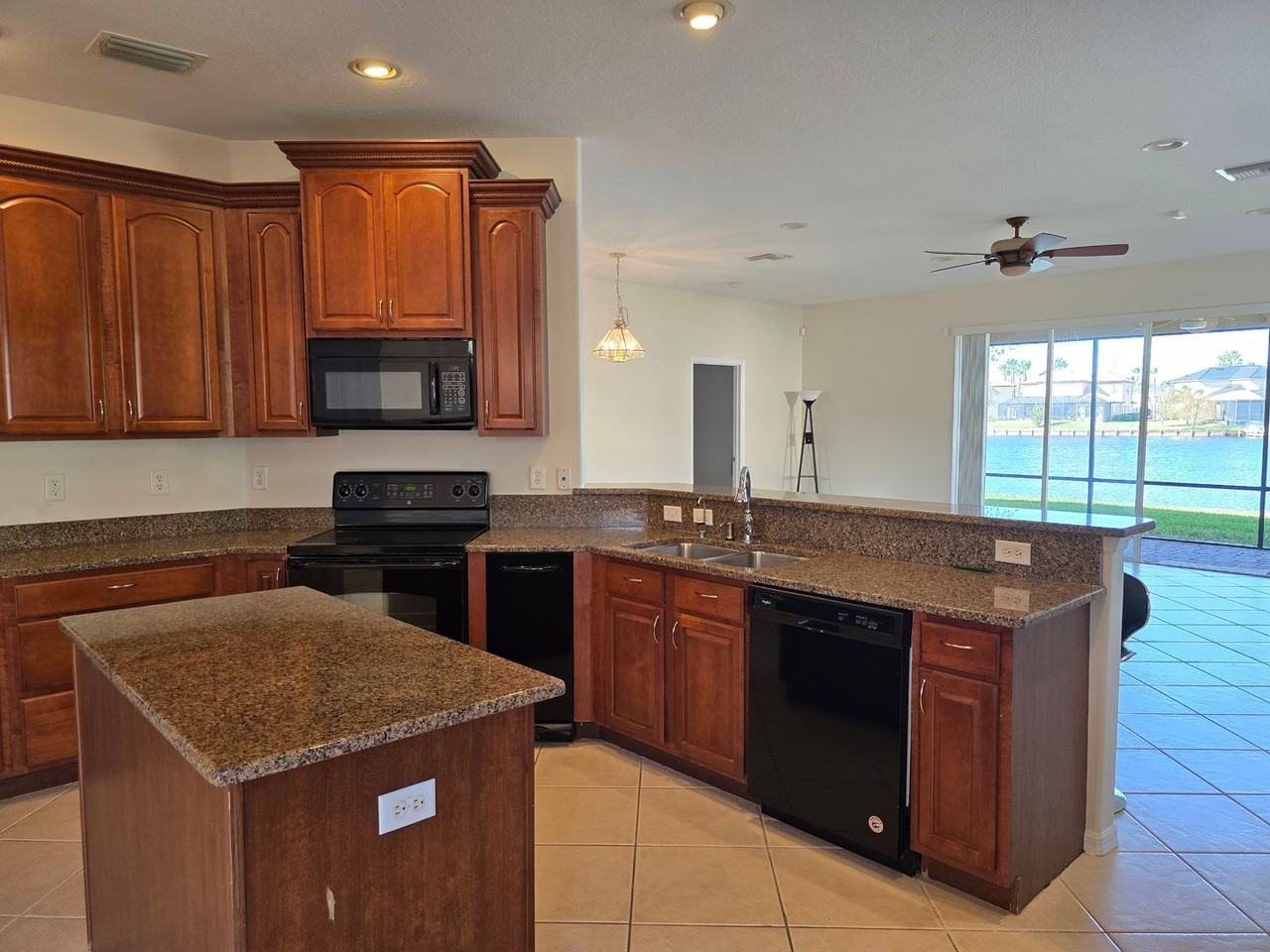 18030 Java Isle Dr - Photo 7 of 28