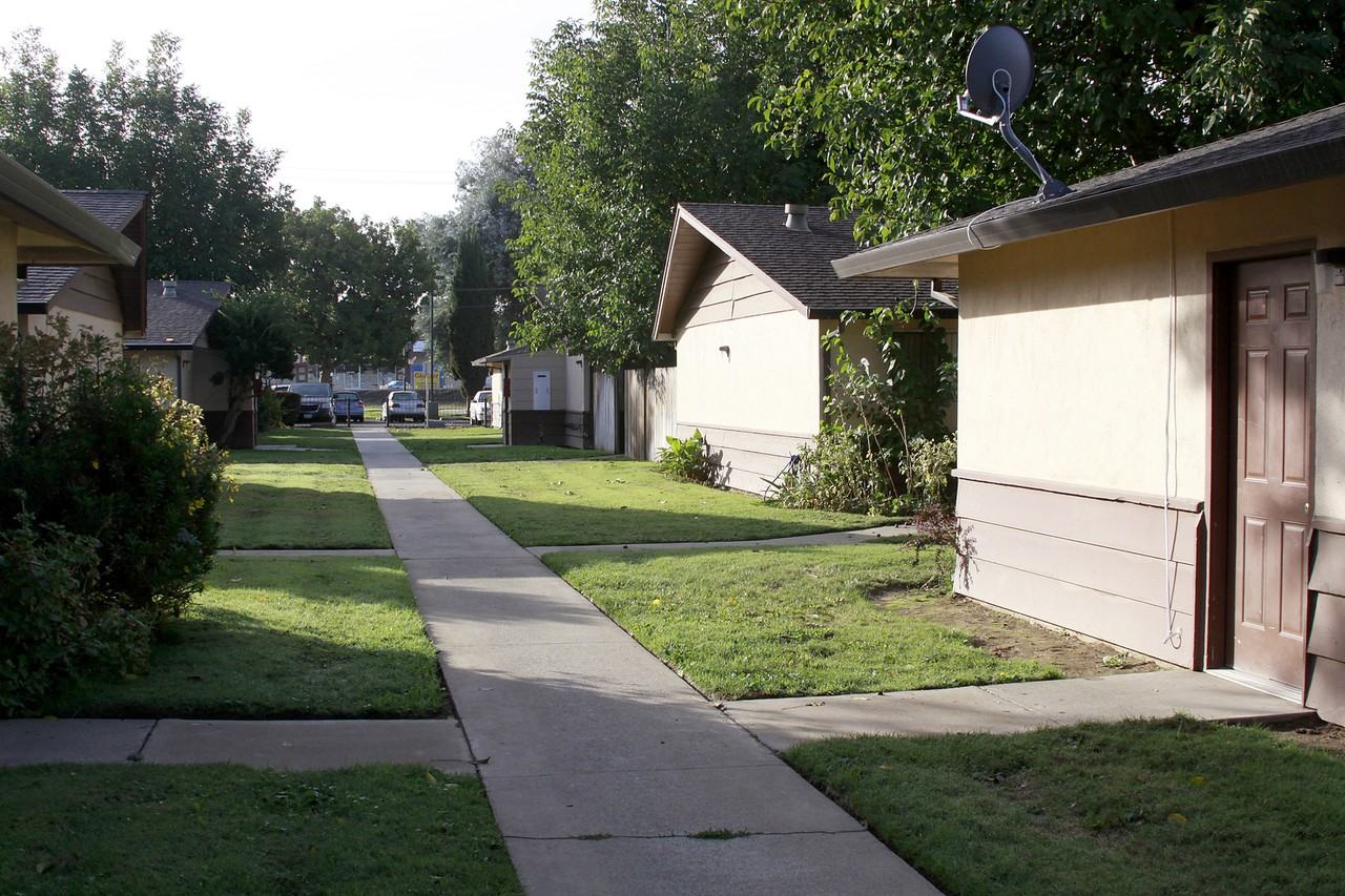 011 - Malvern Apartments - Photo 5 of 5