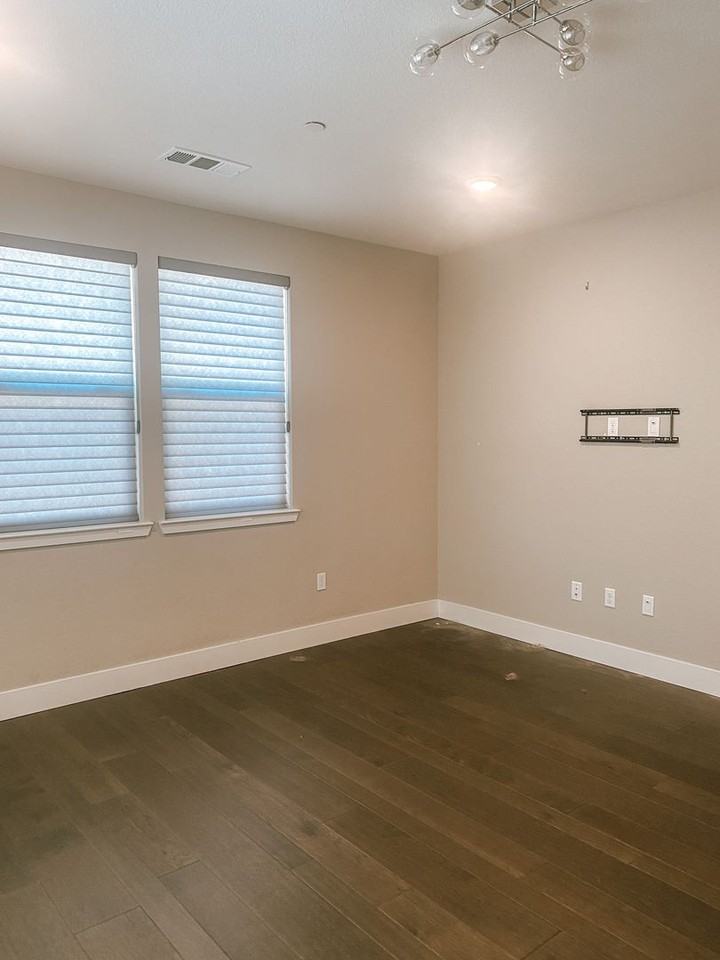 4151 Midlands Ct - Photo 2 of 20