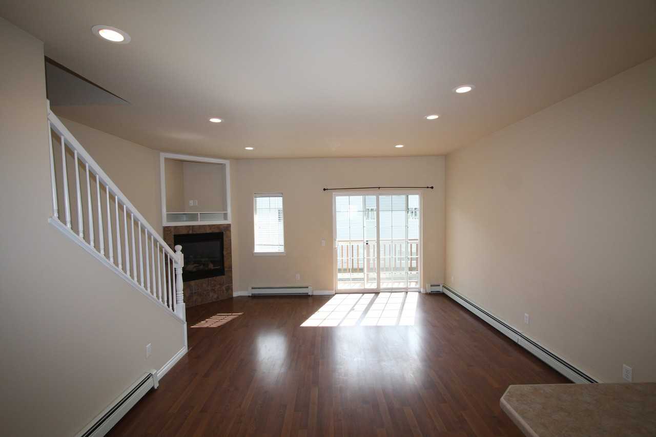 1305 Denali St #5 - Photo 3 of 16