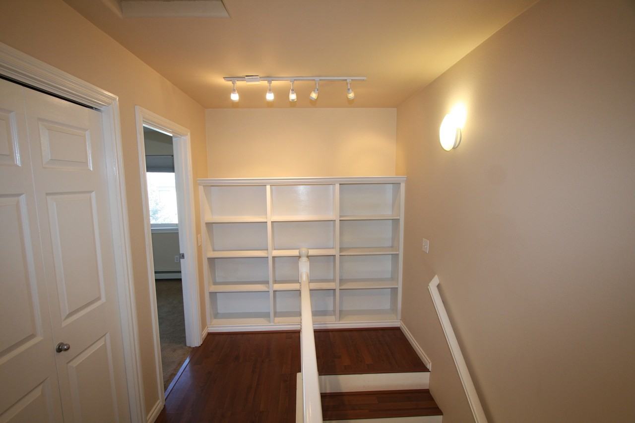 1305 Denali St #5 - Photo 7 of 16