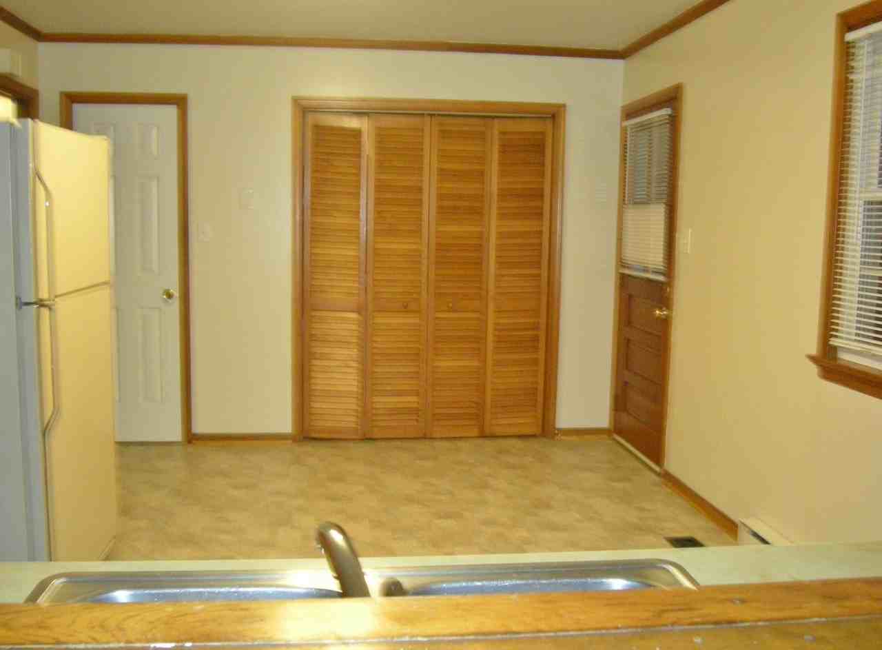 8312 Sherton Dr - Photo 6 of 14
