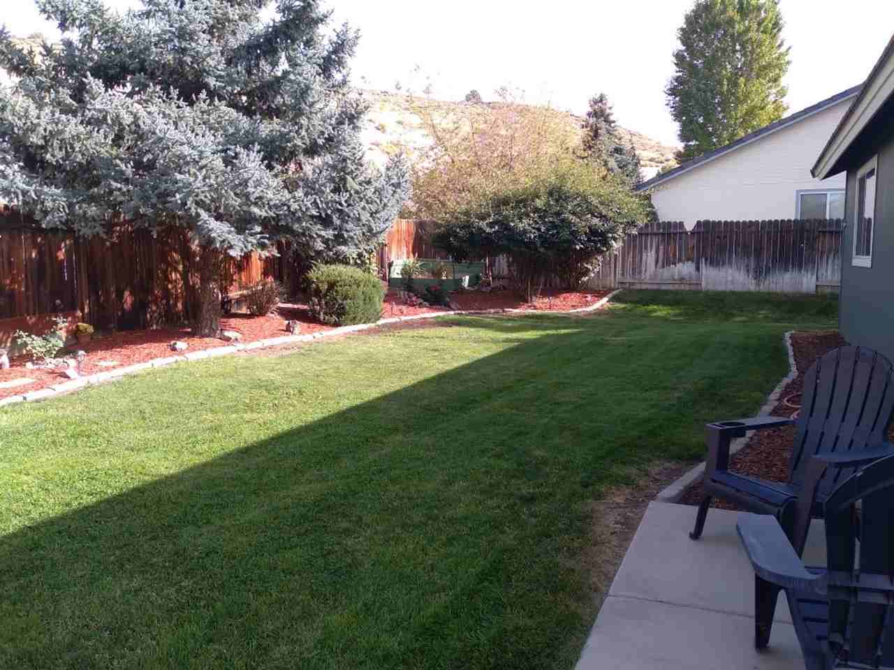 1956 Canyon Ridge Dr - Photo 2 of 15