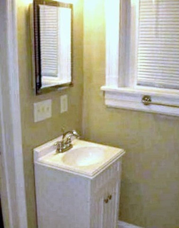 3000 W Grace St #102 - Photo 2 of 12