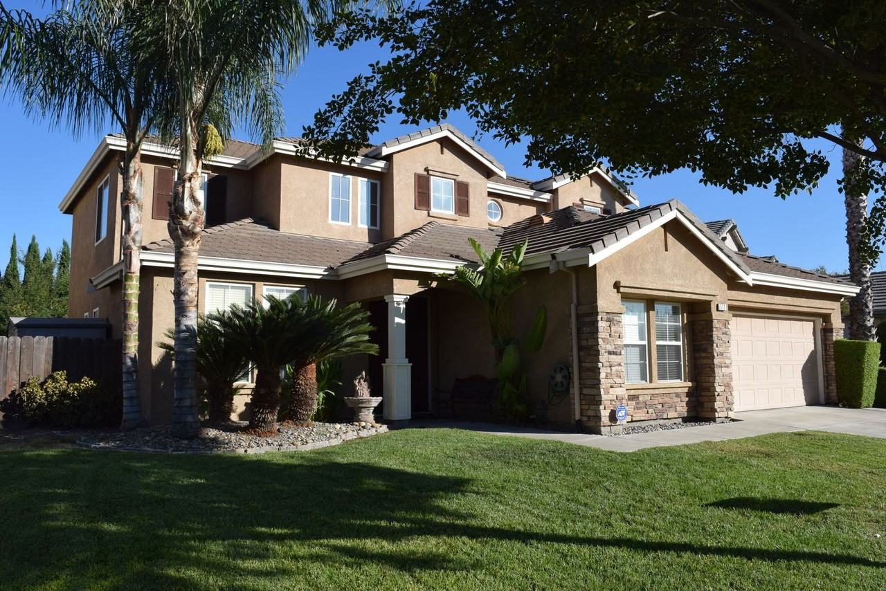 537 Glenbriar Cir - Photo 2 of 15