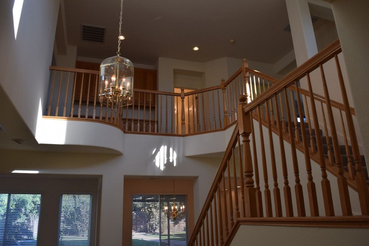 537 Glenbriar Cir - Photo 3 of 15