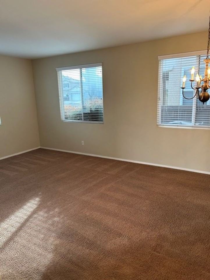 29585 Peacock Mountain Dr - Photo 4 of 21