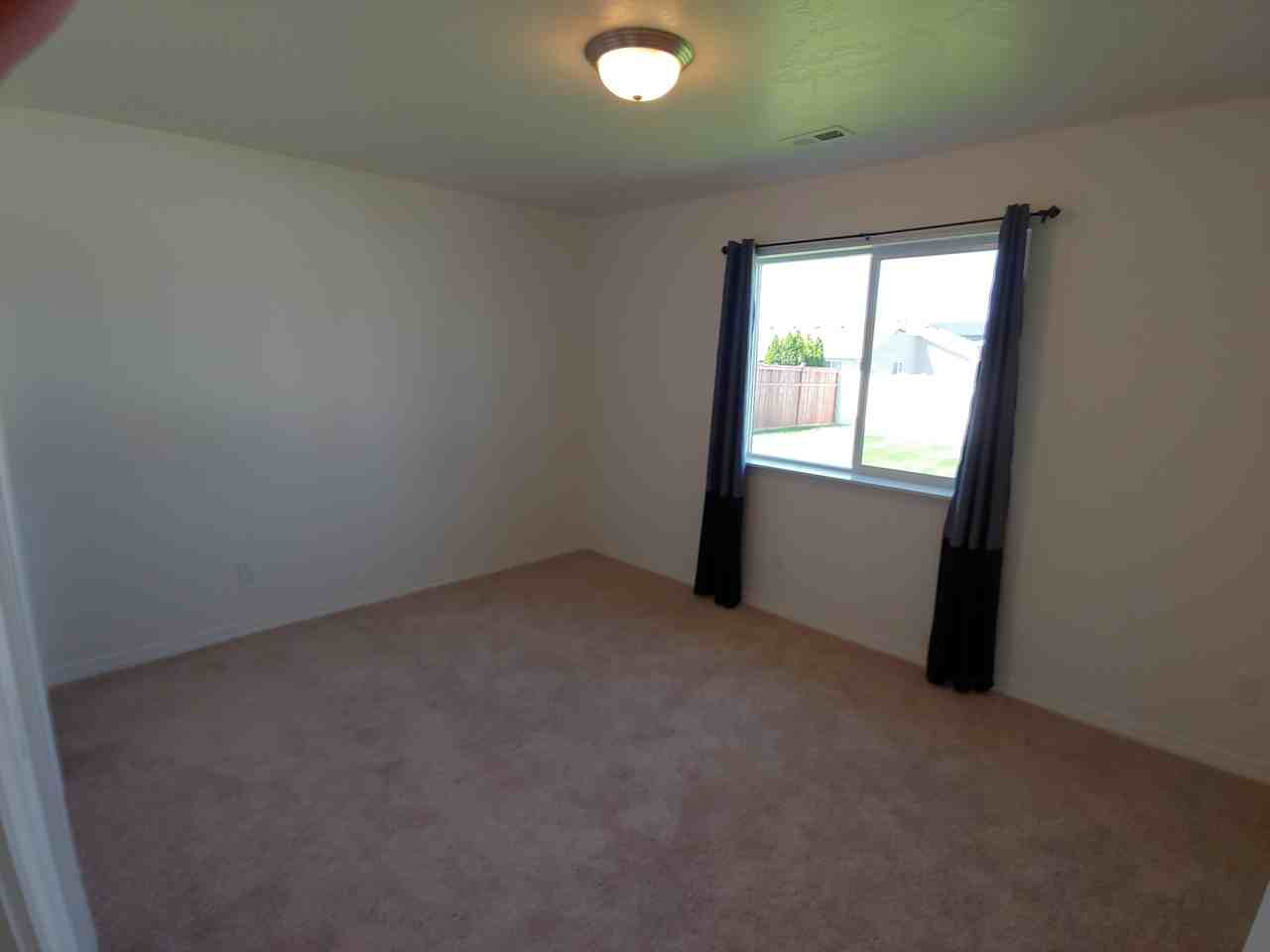 2805 N Madeira Loop - Photo 7 of 13