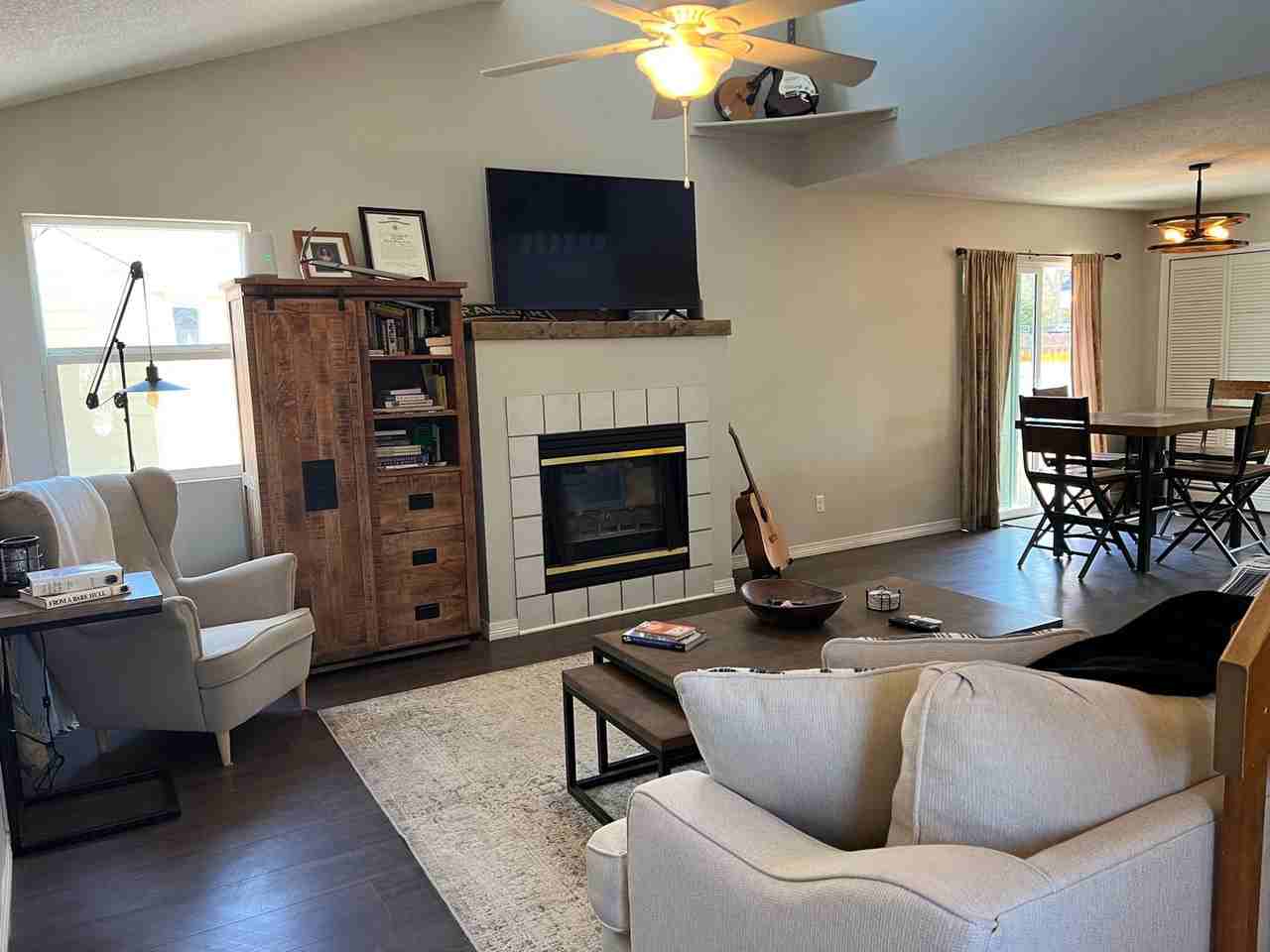 4560 Dooley Way - Photo 2 of 22