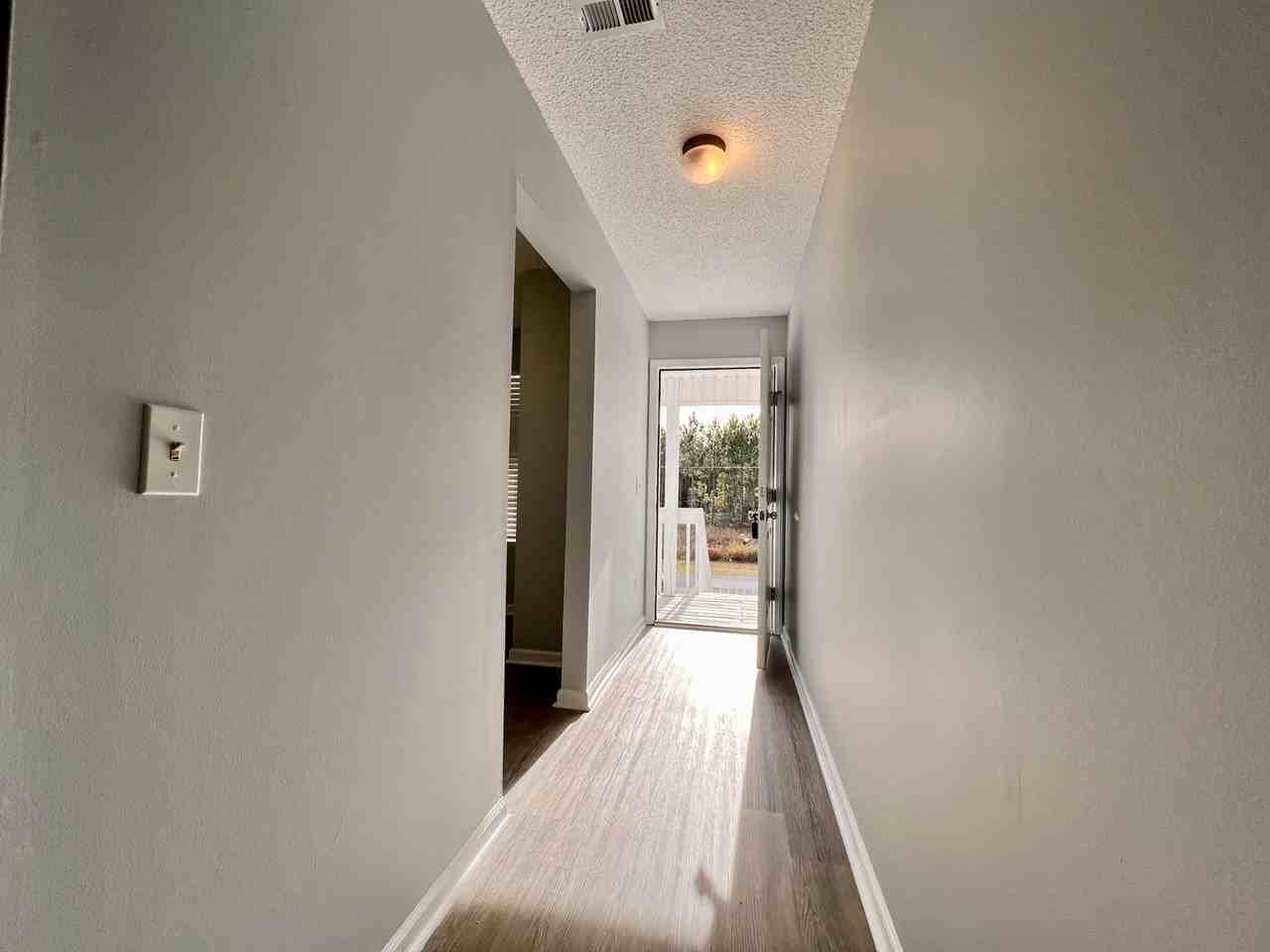 122 Magnolia Plantation Ct - Photo 2 of 28