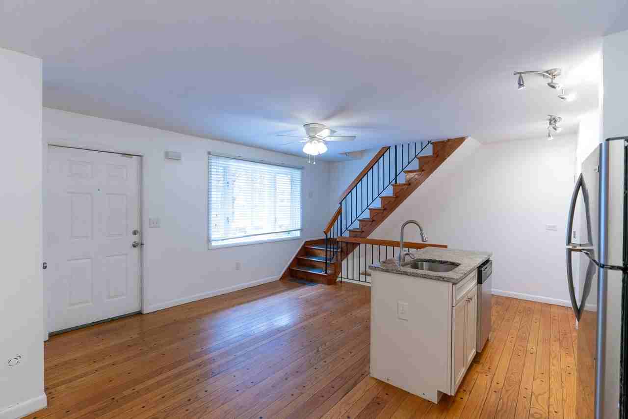 804 S Warnock St - Photo 3 of 19