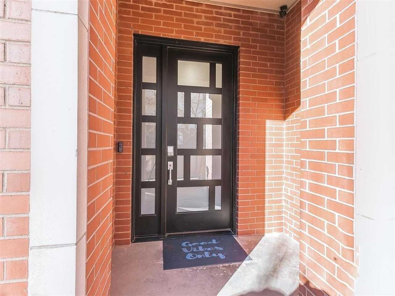 109 Northeast 3rd Street - Photo 2 of 50