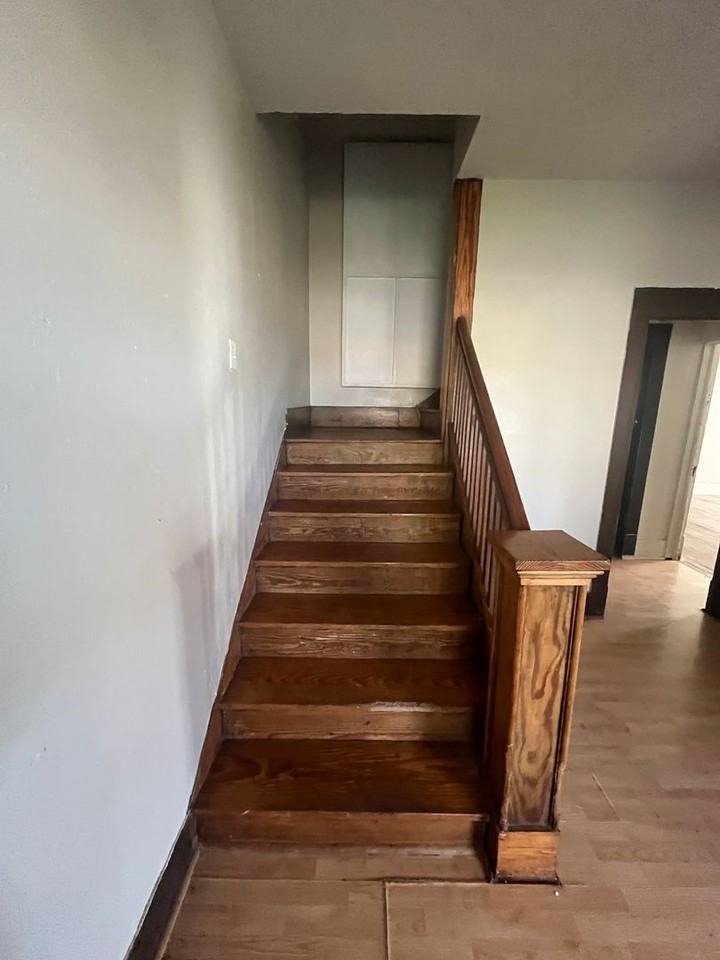 941 Hickory St - Photo 3 of 18