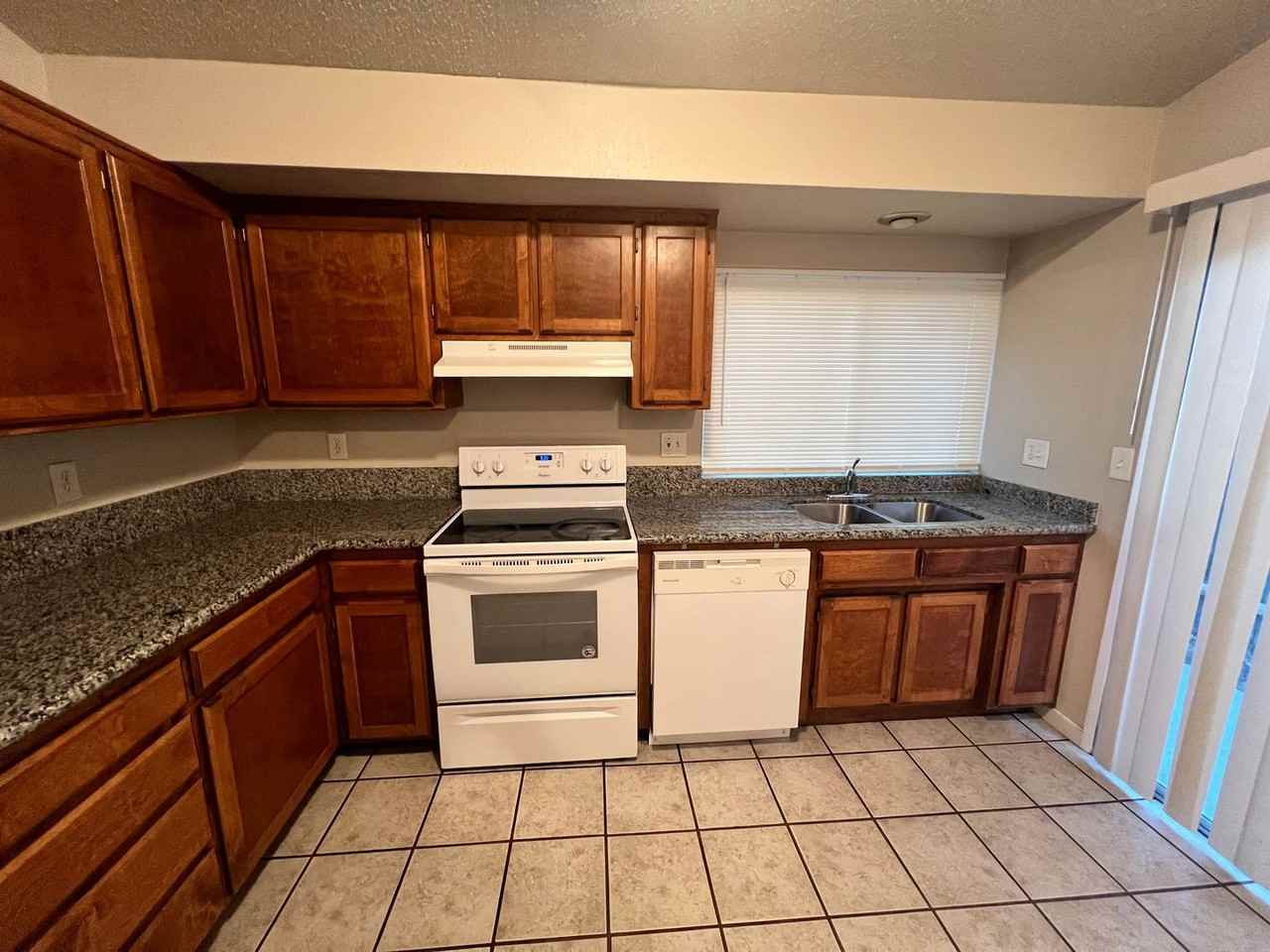 3520 Sesame St - Photo 3 of 17