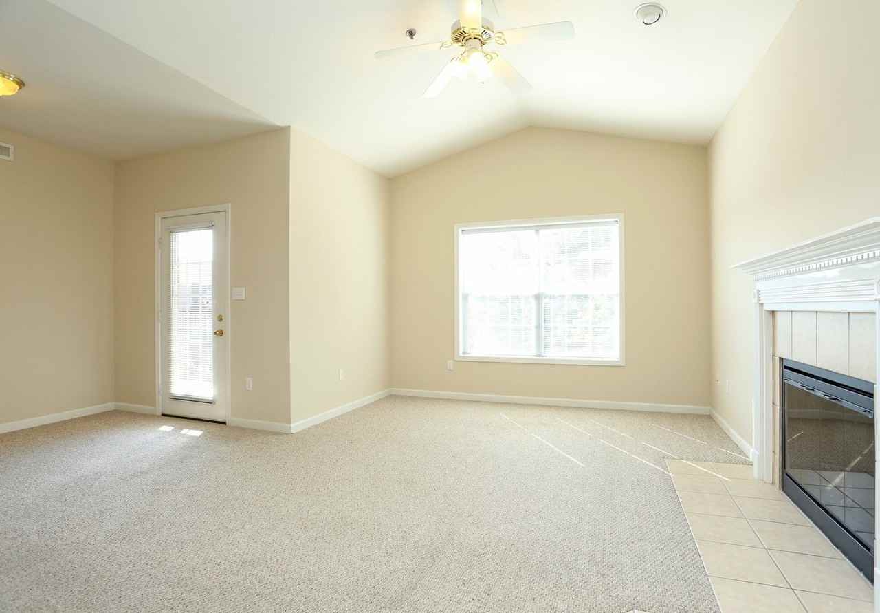 Jackson's Landing - Photo 4 of 23