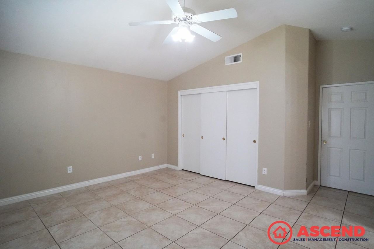 7412 Chilibre St - Photo 7 of 9