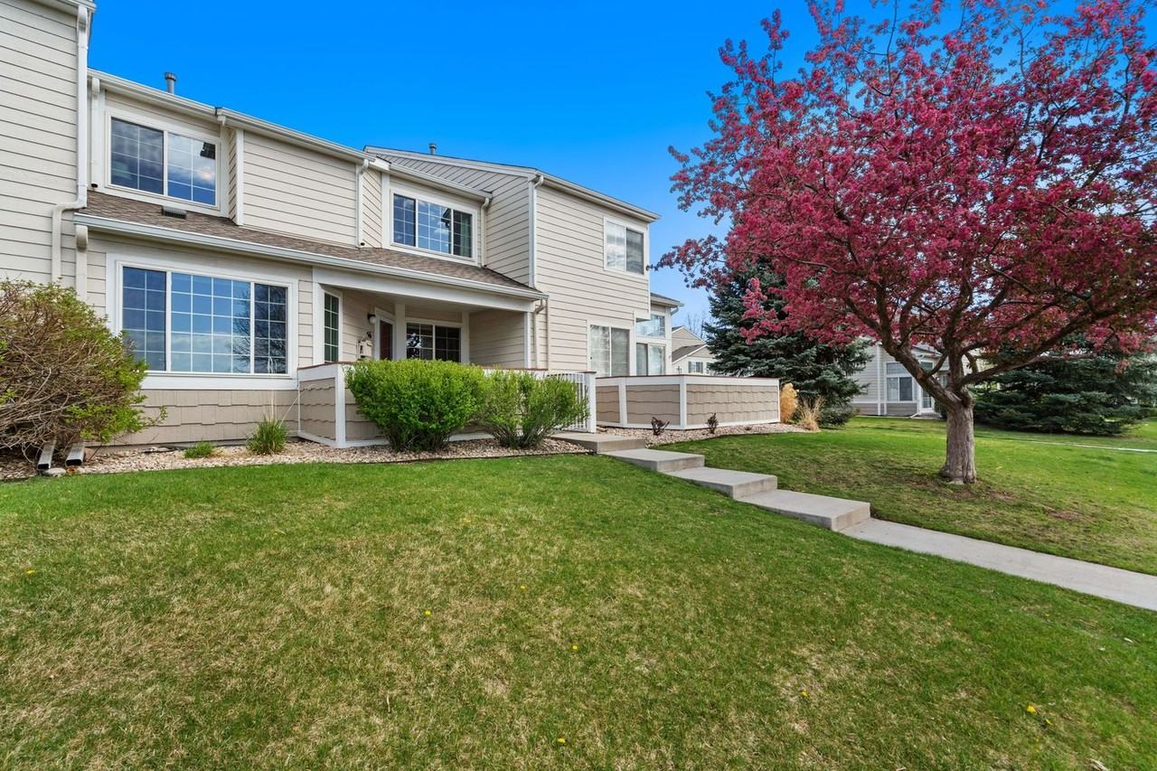 2502 Timberwood Dr - Photo 3 of 18