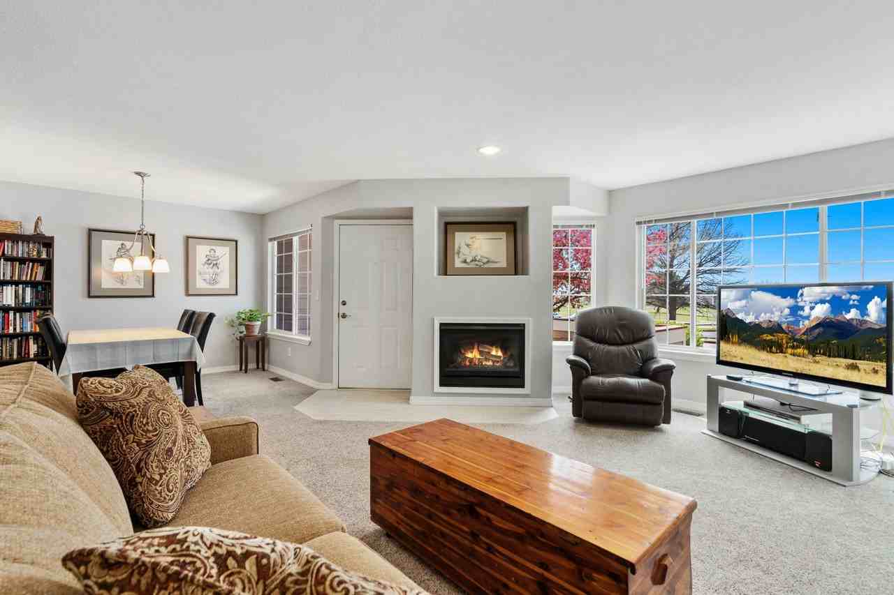 2502 Timberwood Dr - Photo 6 of 18