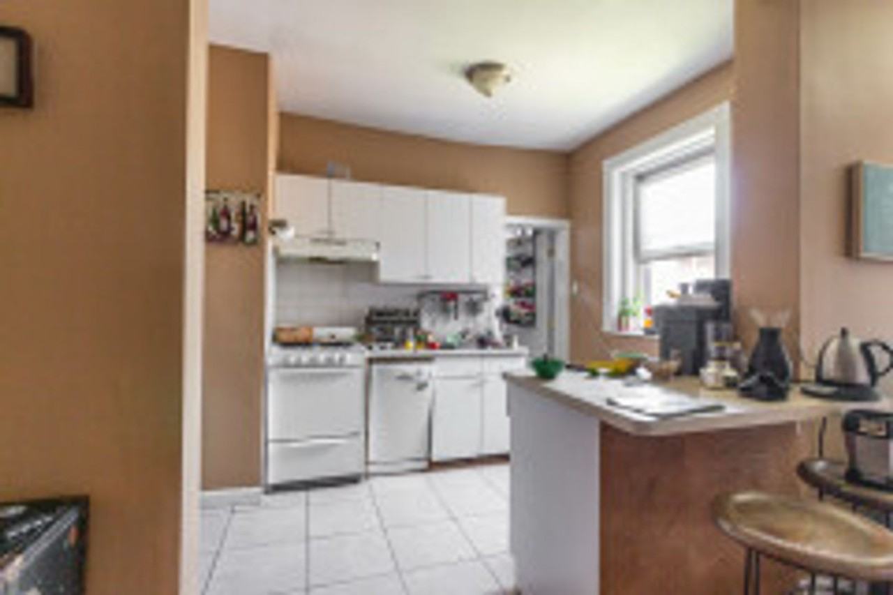 44 Park Vale Avenue - Photo 6 of 9