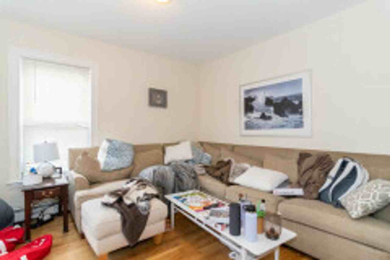 49 Pratt St - Photo 3 of 20