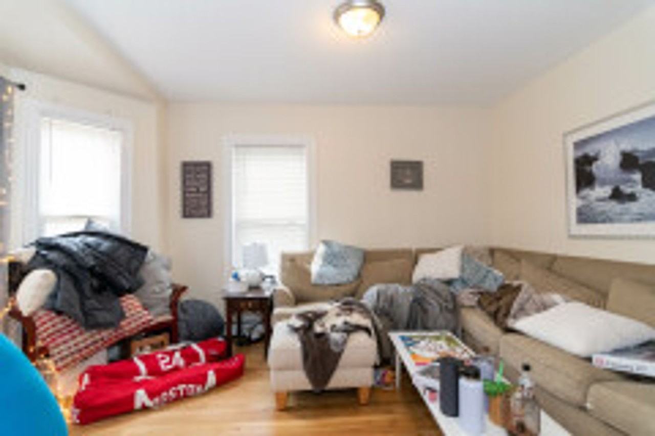 49 Pratt St - Photo 4 of 20