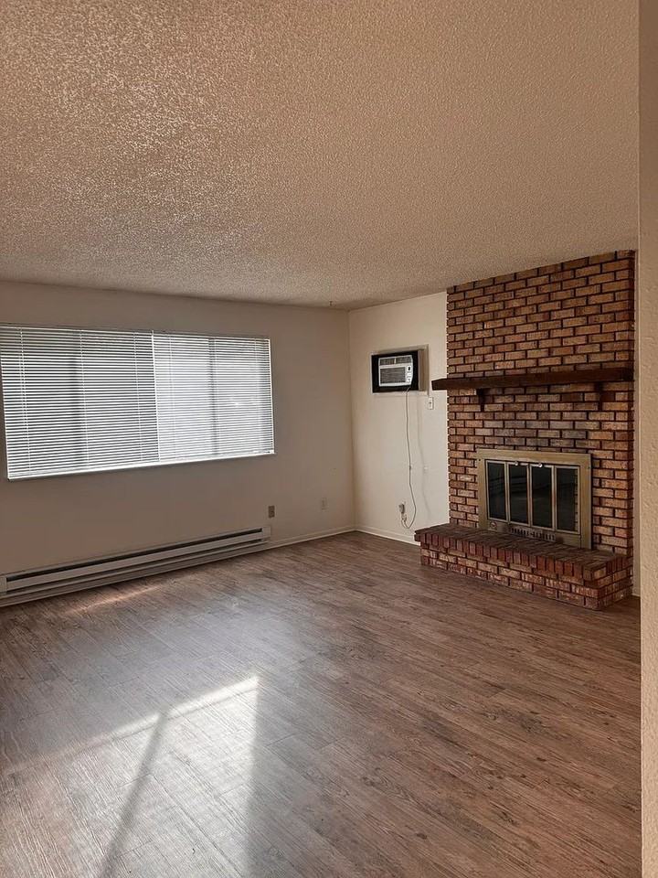726 Delaware Ave - Photo 2 of 20