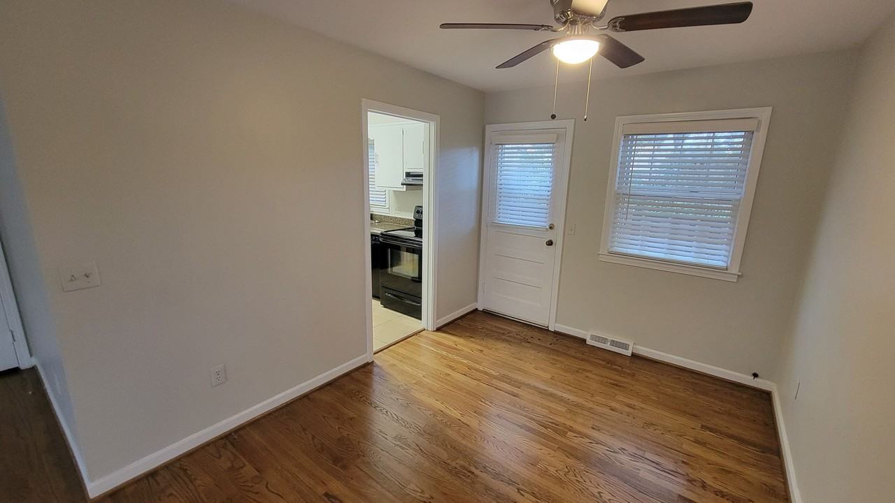 815 Edwards Rd #79 - Photo 3 of 8